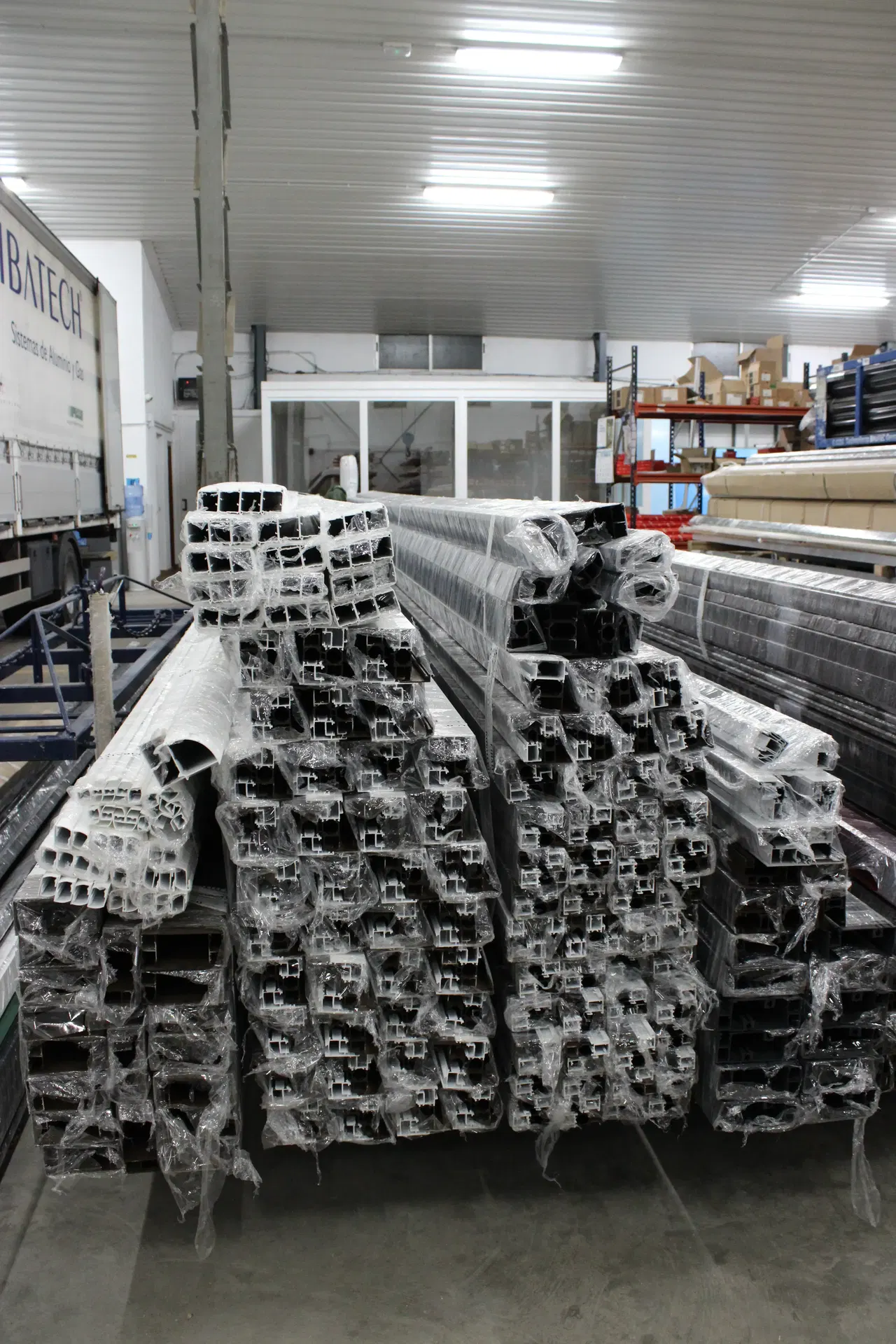 Almacén Ribatech, imagen 2